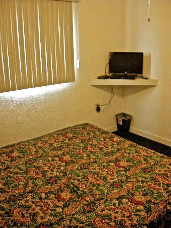 Hub Motel Редмънд Екстериор снимка